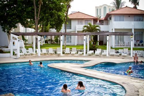 Отель Hotel Playa Paraiso