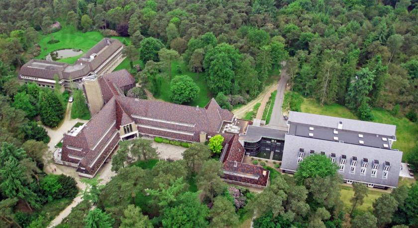 Отель Woudschoten Hotel & Conferentiecentrum