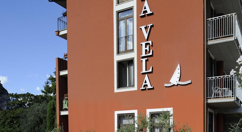 Отель Club Hotel e Residence La Vela