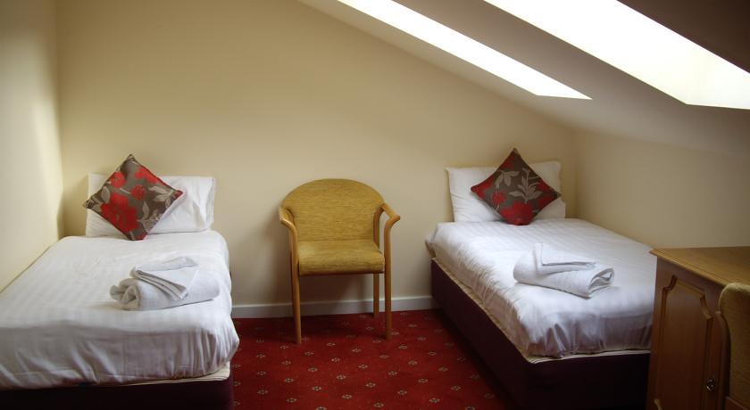 Отель Corn Mill Lodge Hotel