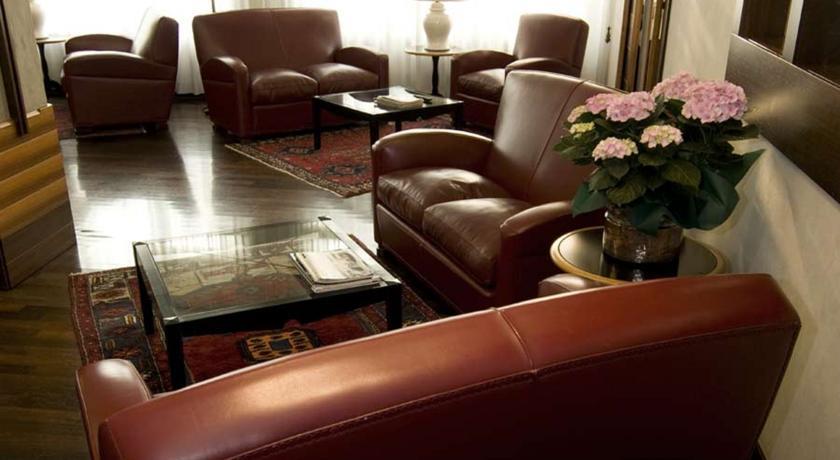 Отель Meeting Hotel