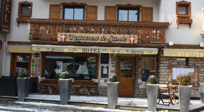Отель Logis Les Airelles Rest. Le Savoie