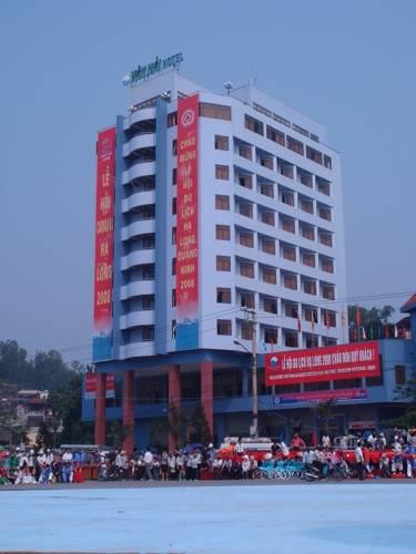 Отель Van Hai Halong Hotel
