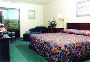 Отель Quality Inn & Suites Biltmore South