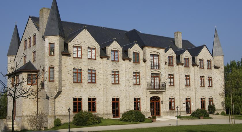 Отель Hotel Hinterland