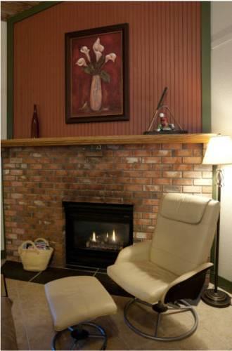 Апартаменты Innwest Kirkwood Inn