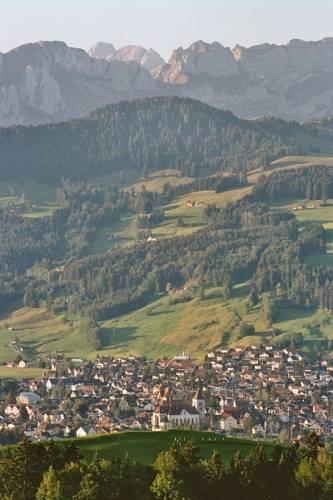 Отель Ferienstudio Familie Fässler-Dörig