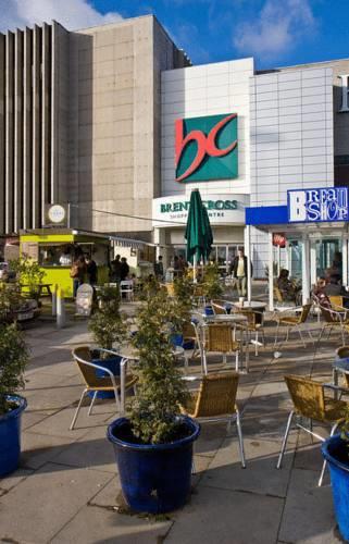 Гостевой дом The Brent Hotel