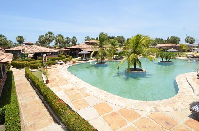 Отель Porto Preguiças Resort