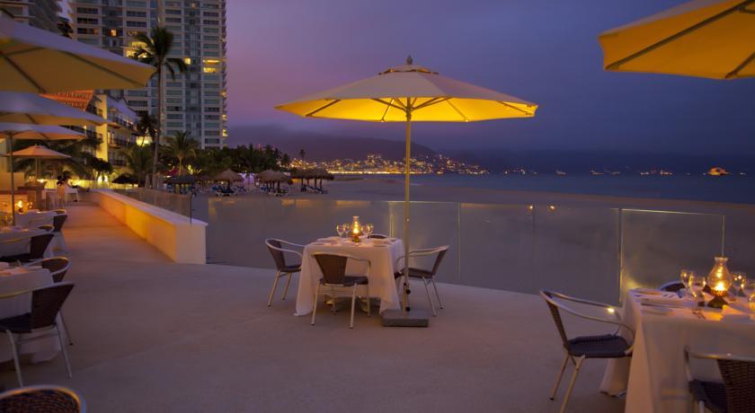 Отель Krystal Vallarta