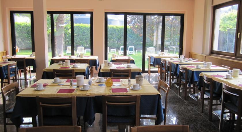 Отель Hotel Villa Claudia