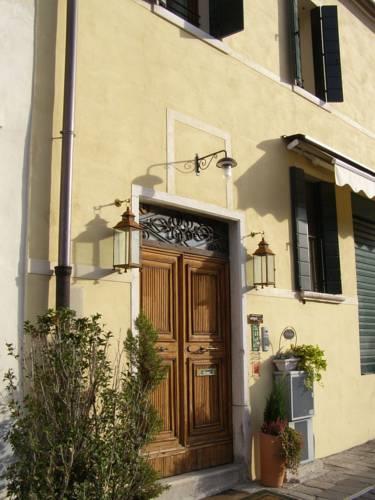 Апартаменты Locanda San Tomaso