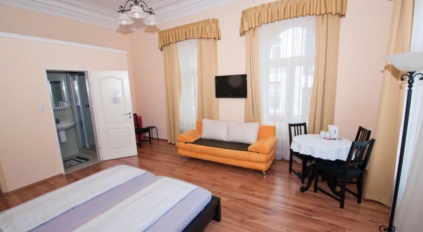 K+T Boardinghouse 2