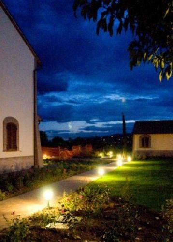 Отель Agriturismo Le Rondini Di Francesco Di Assisi