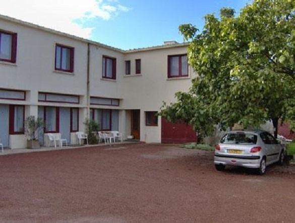 Отель Hotel le Montois