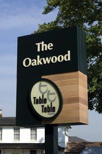 Отель Premier Inn Gloucester (Twigworth)