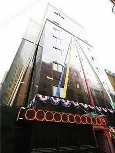 Hotel-D