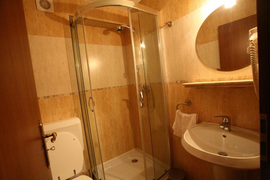 Отель Hotel Crisana Arad