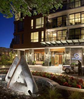 Отель Oswego Hotel