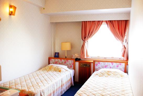 Hotel Kokusai Plaza