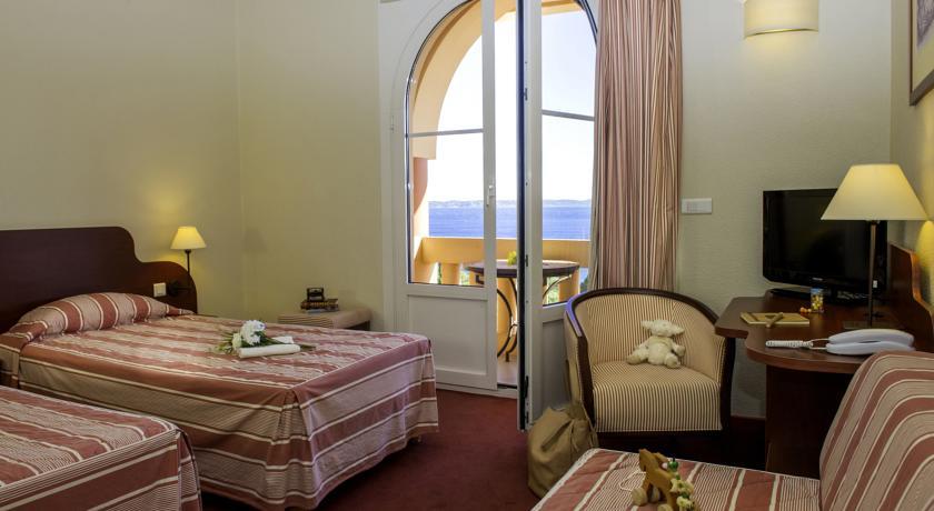 Отель Hôtel Club Vacanciel Les Issambres