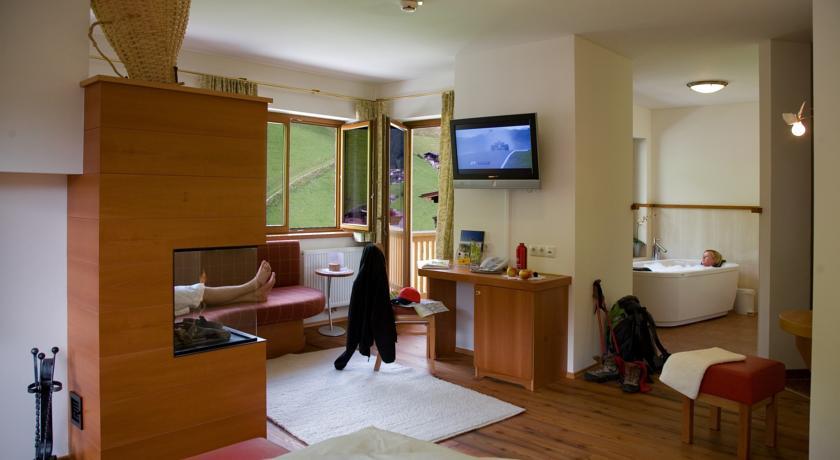 Отель Ski- & Wanderhotel Tuxertal