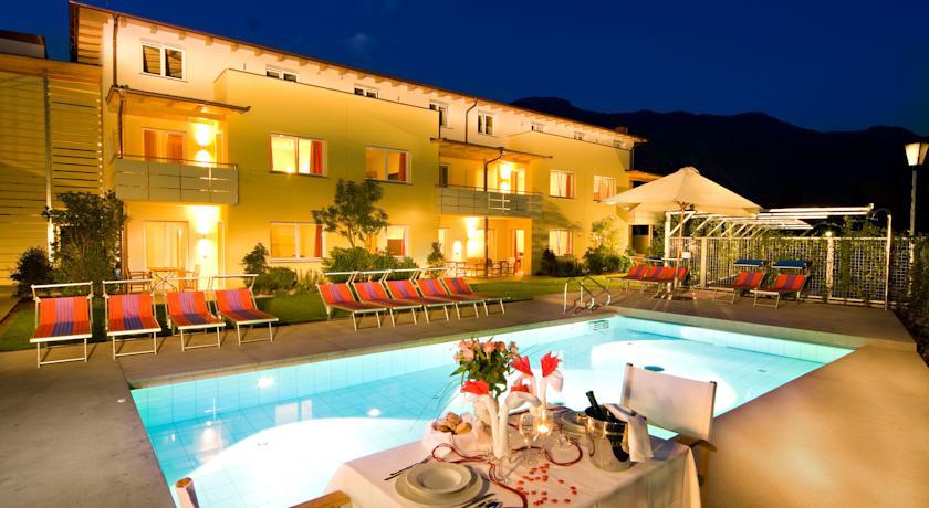Апартаменты Garden Residence
