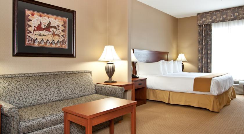 Отель Days Inn and Suites