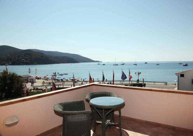 Отель Hotel Riva del Sole