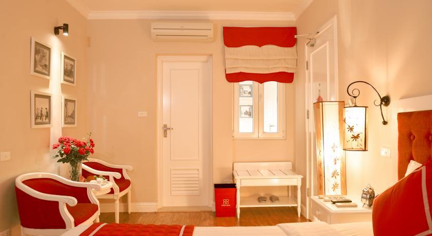 Отель Calypso Grand Hotel
