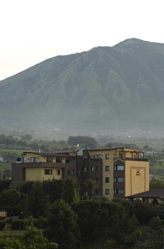 Отель Hotel Lemi