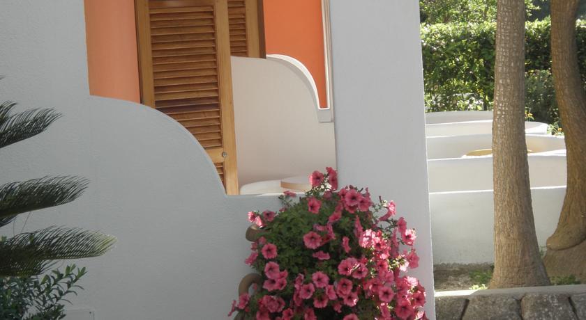 Отель Poggio Aragosta Hotel & Spa