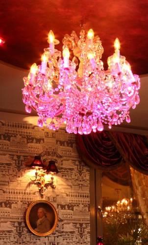 Отель Gadds Town House
