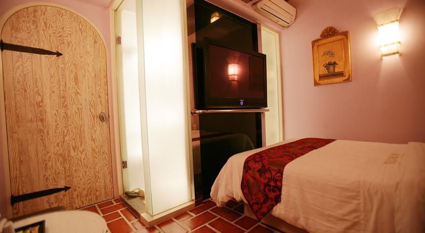 M Motel