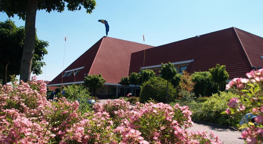 Отель Van der Valk Hotel Hengelo