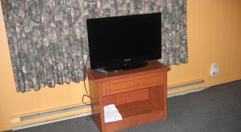 Отель Town & Country Motel