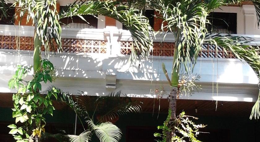Bali Senia Hotel