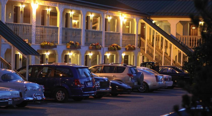 Отель Crystal Springs Motel