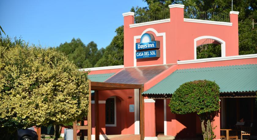Отель Days Inn Casa Del Sol