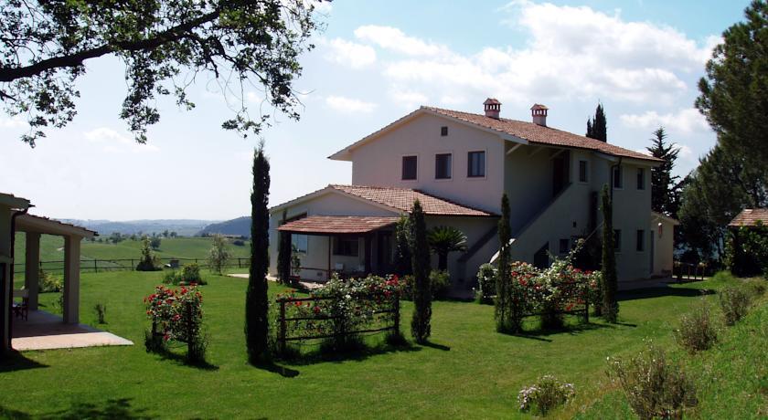 Отель Agriturismo Quercia Rossa Rural House