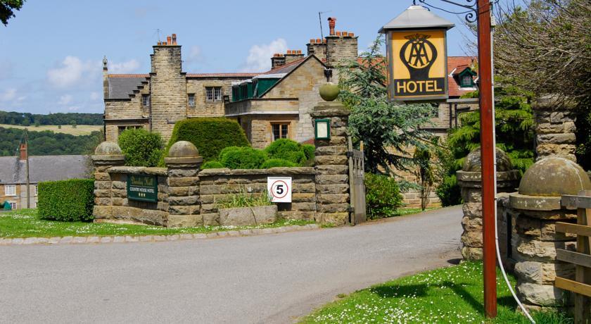 Отель Dunsley Hall Country House Hotel
