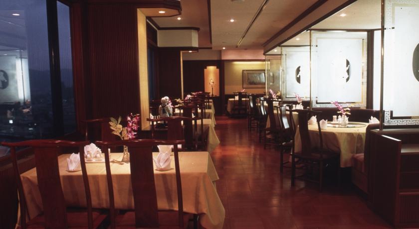 Отель Takayama Green Hotel