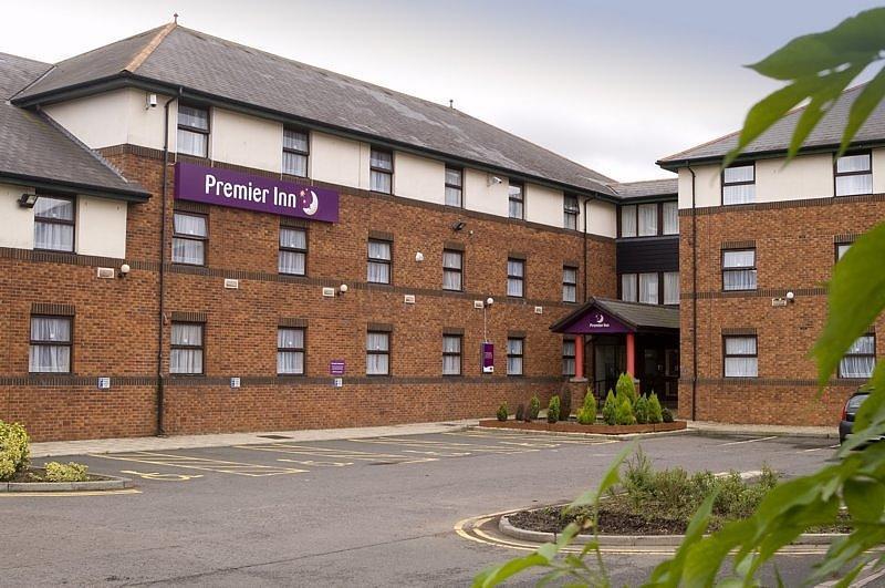 Отель Premier Inn Livingston (M8/J3)