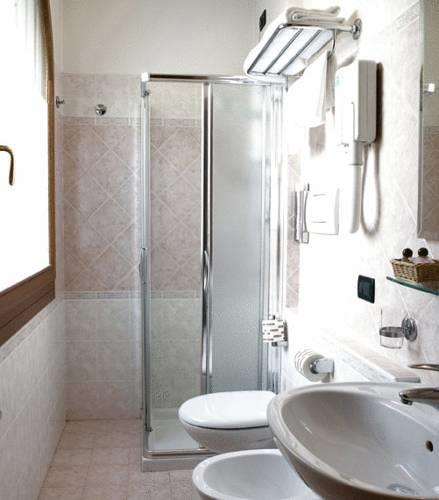 Отель Hotel Cris