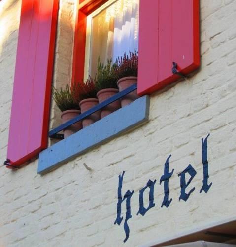 Отель Hotel Restaurant de la Frontière