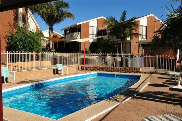 Апартаменты Anchorbell Holiday Apartments