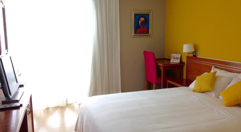 Отель Hotel Runcu Miraflores