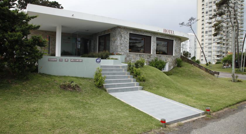 Отель Hostal de la Candelaria