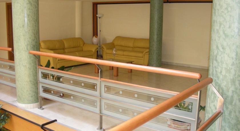 Отель Hotel D.G. Garden