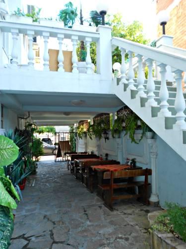 Отель Prima Vera Hotel